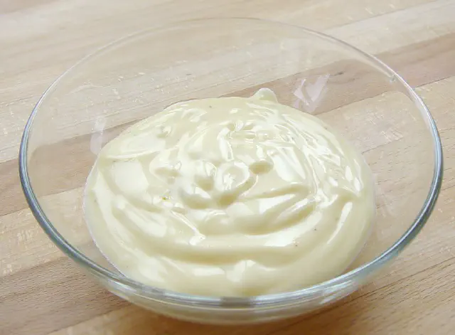 Hjemmelavet mayonnaise / majonæse i blender