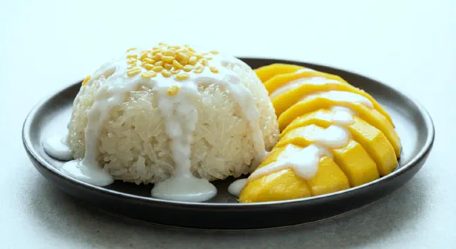 Mango og klæberis (Kao Niew Mamuang)