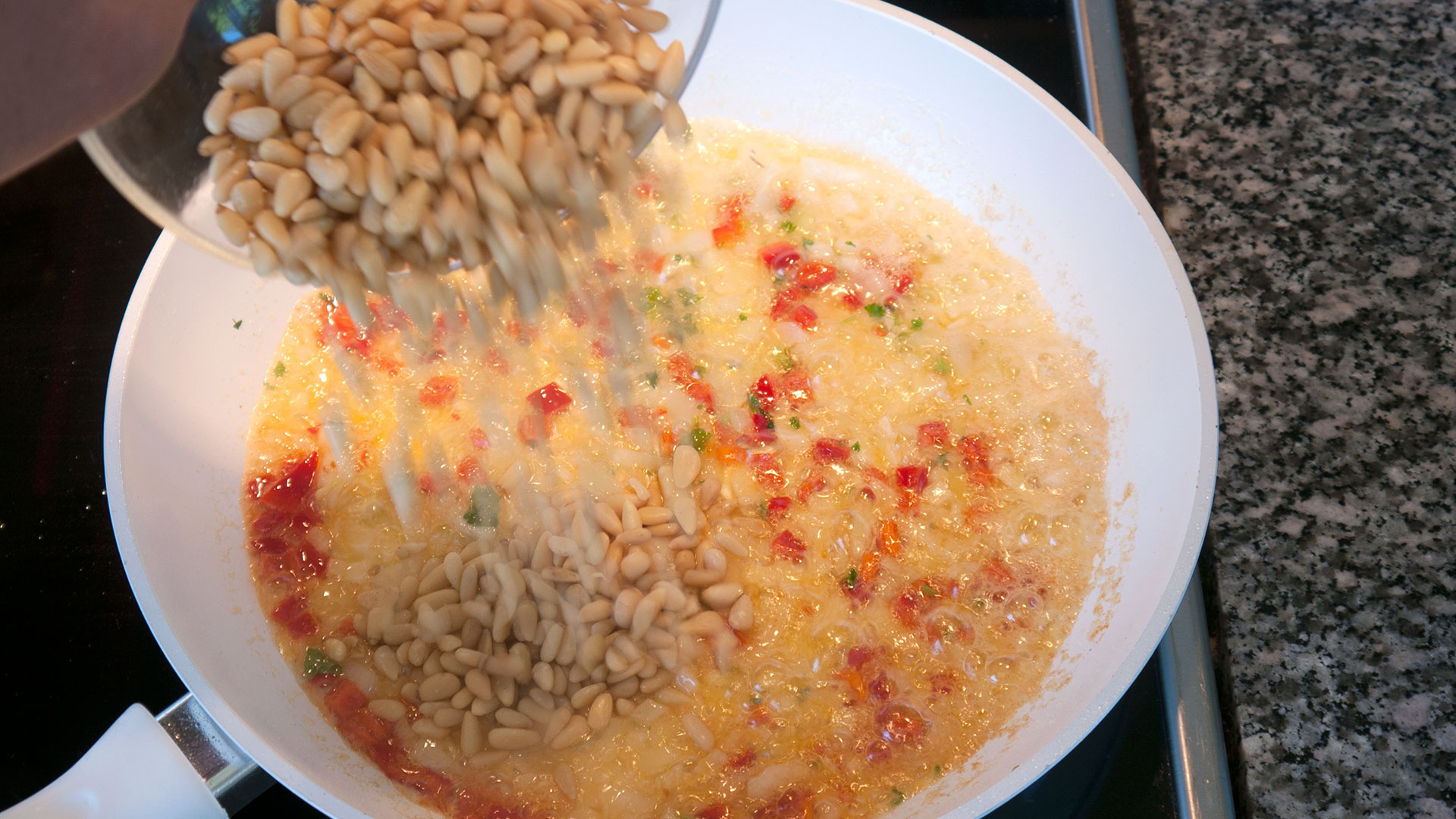 Rejer a la Rogacki - tigerrejer med pinjekerner