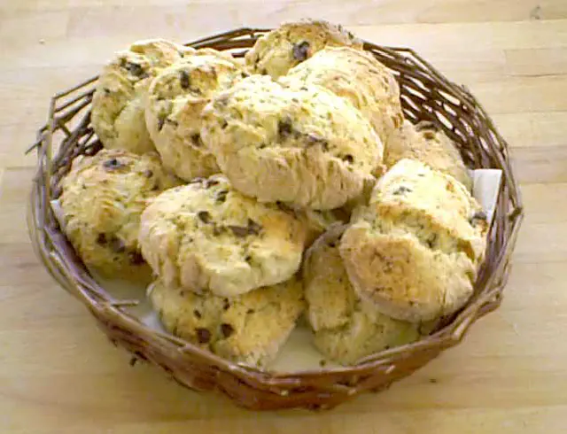Scones med chokoladestykker