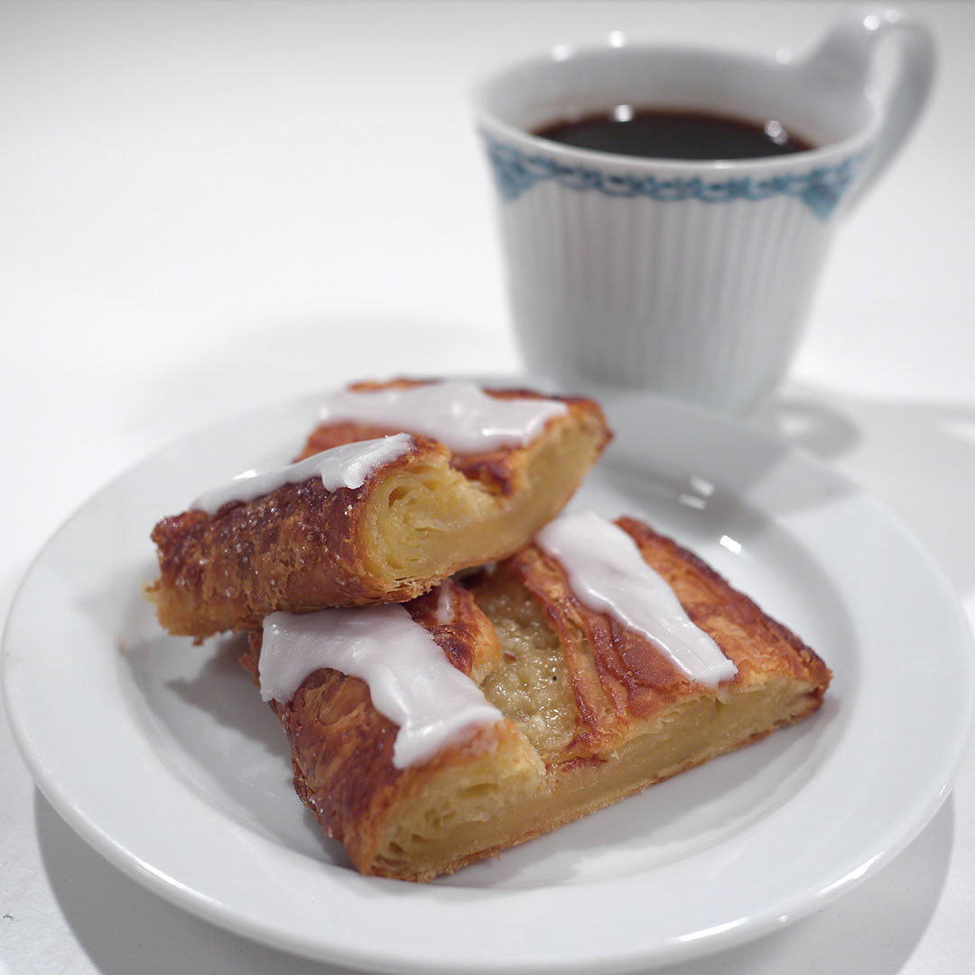 Wienerbrød bagt på smør - basisopskrift og stænger